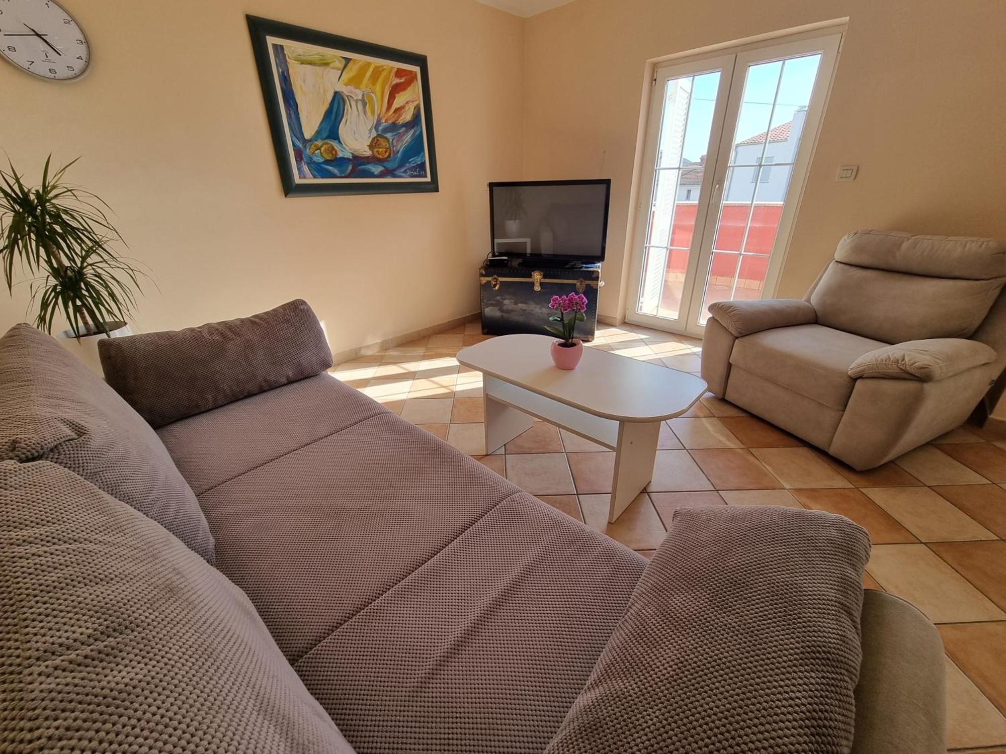 Apartment Rouge *